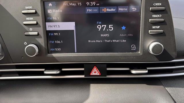 2023 Hyundai ELANTRA SE