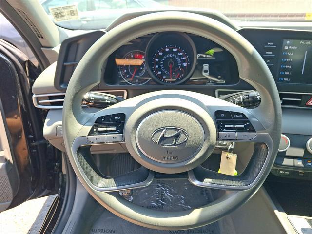 2023 Hyundai Elantra - $17,230