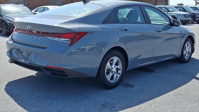 2021 Hyundai ELANTRA SE