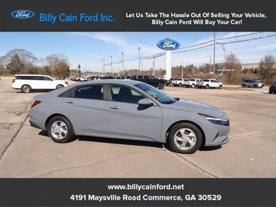 2023 Hyundai Elantra SE 4DR Sedan