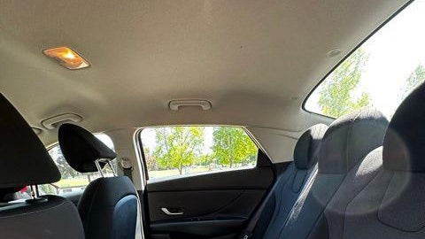 2023 Hyundai ELANTRA SE