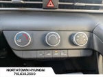 2023 Elantra Thumbnail 17