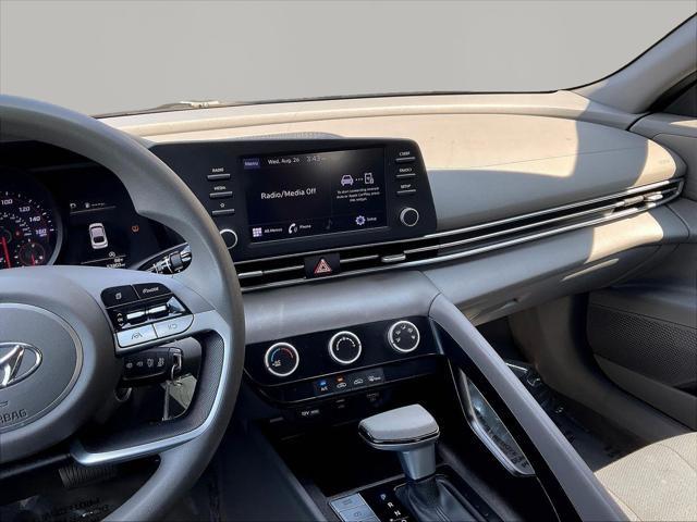 2023 Hyundai Elantra - $15,534