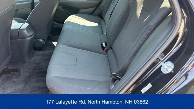 2023 Hyundai ELANTRA SE