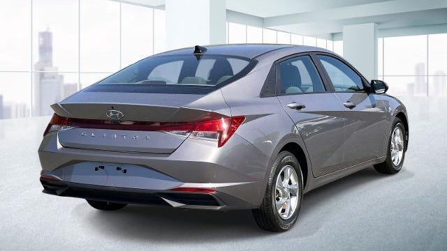 2023 Hyundai ELANTRA SE
