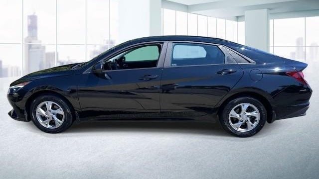 2023 Hyundai ELANTRA SE