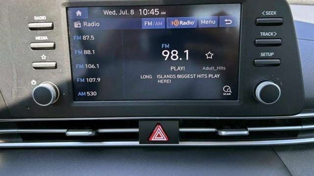 2023 Hyundai ELANTRA SE