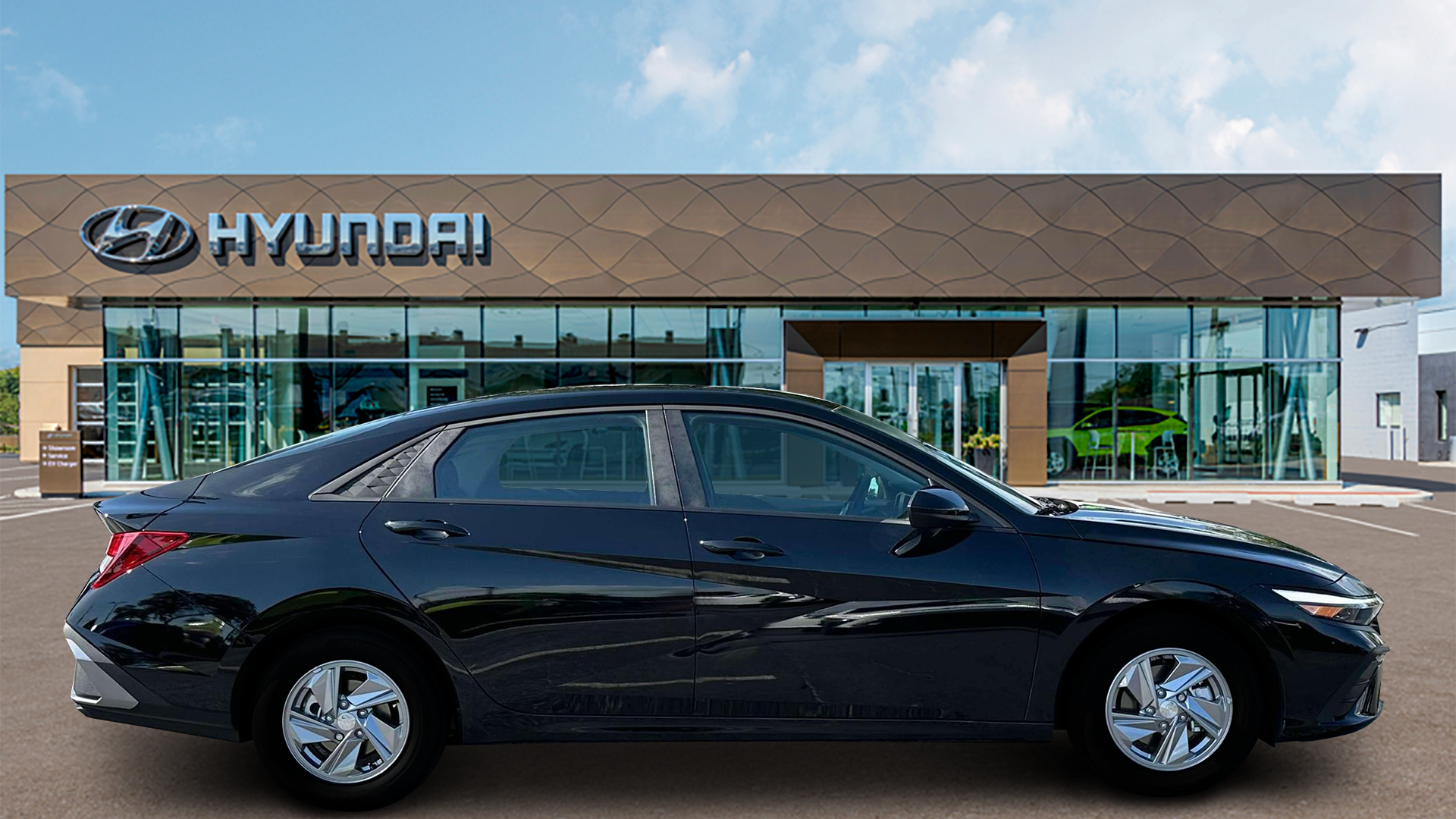 2024 Hyundai ELANTRA SE