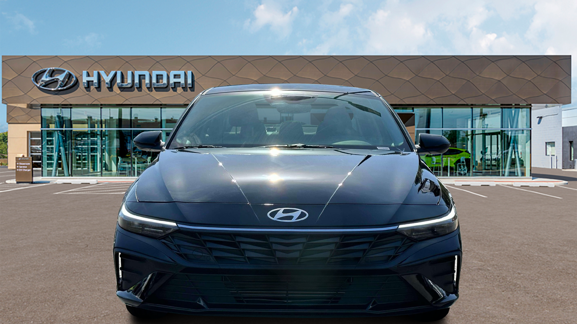 2024 Hyundai ELANTRA SE