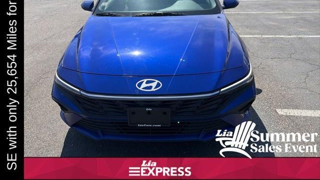 2024 Hyundai ELANTRA SE
