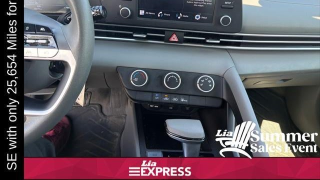 2024 Hyundai ELANTRA SE
