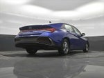2024 Elantra Thumbnail 34