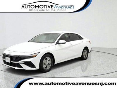 2024 Hyundai Elantra SE 4DR Sedan