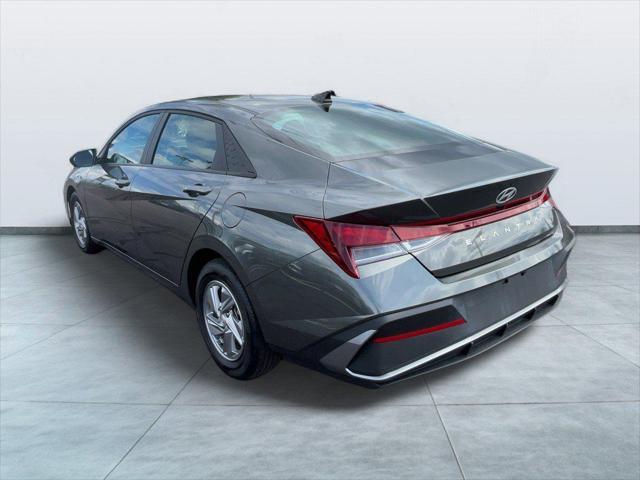 2024 Hyundai Elantra - $19,700