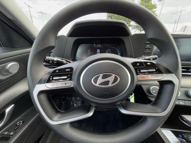 2024 Hyundai Elantra - $19,700