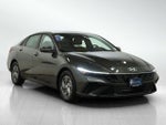 2025 Elantra Thumbnail 7
