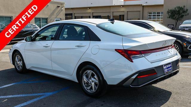 2025 Hyundai ELANTRA SE
