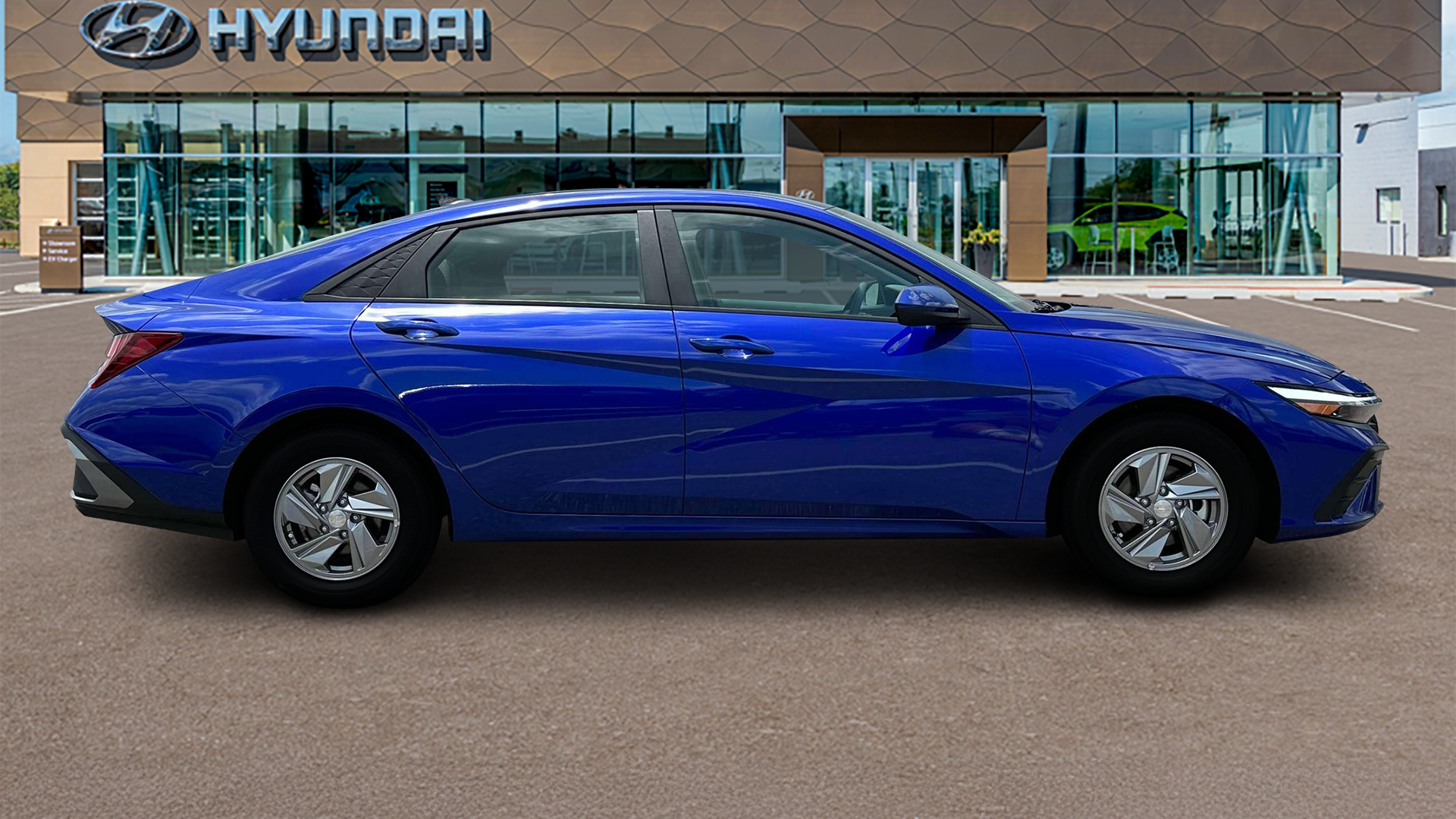 2025 Hyundai ELANTRA SE