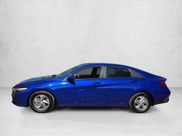 2025 Hyundai Elantra - $20,470