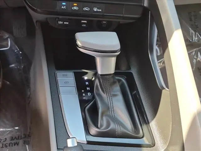 2025 Hyundai Elantra - $20,470