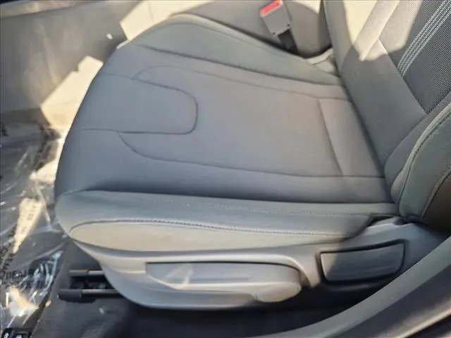2025 Hyundai Elantra - $20,470