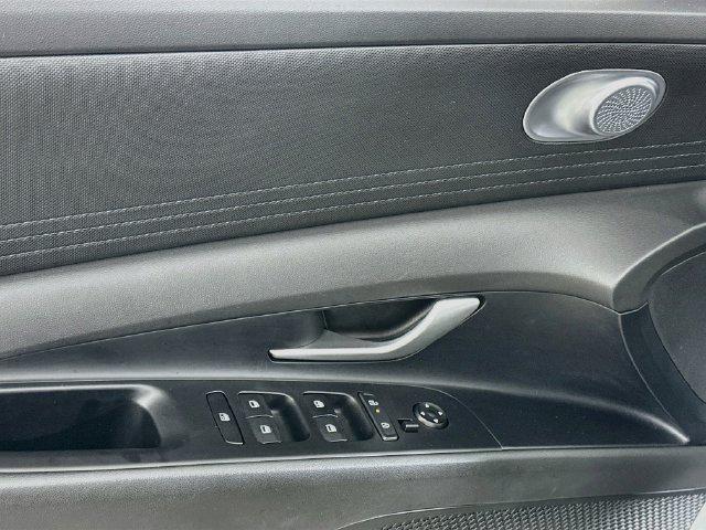 2025 Hyundai Elantra - $20,318