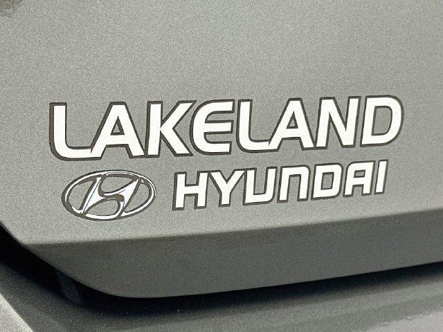 2025 Hyundai Elantra - $20,318