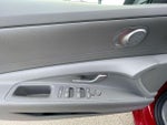 2025 Elantra Thumbnail 15