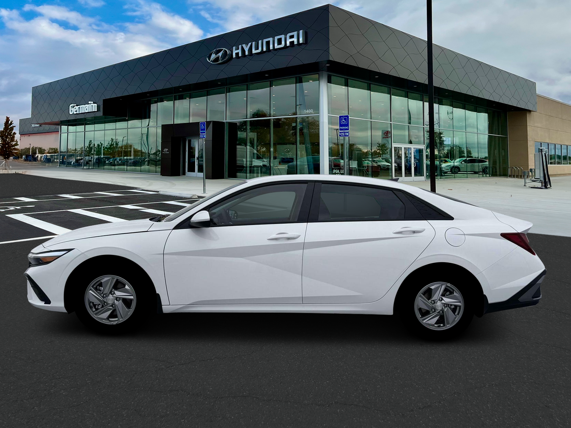 2026 Hyundai Elantra - $22,978