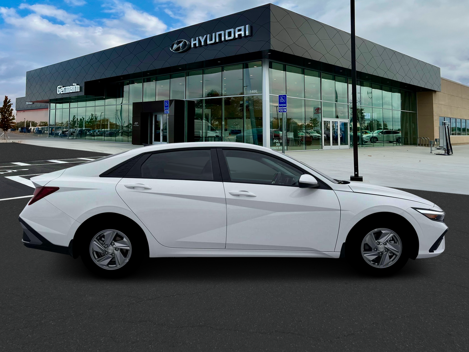 2026 Hyundai Elantra - $22,978