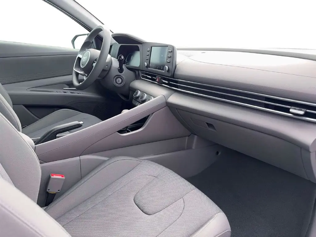 2026 Hyundai Elantra - $23,111