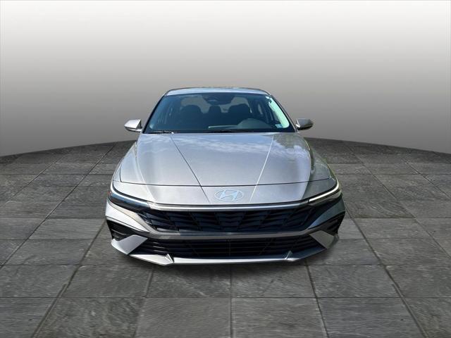 2026 Hyundai Elantra - $21,903