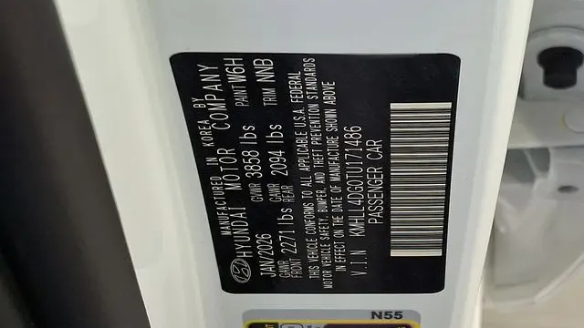 2026 Hyundai ELANTRA SE