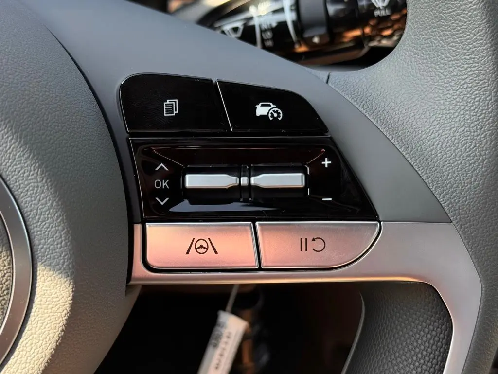 2026 Hyundai Elantra - $22,476