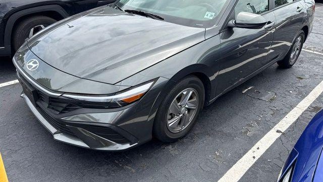Preowned 2024 Hyundai ELANTRA SE for Sale