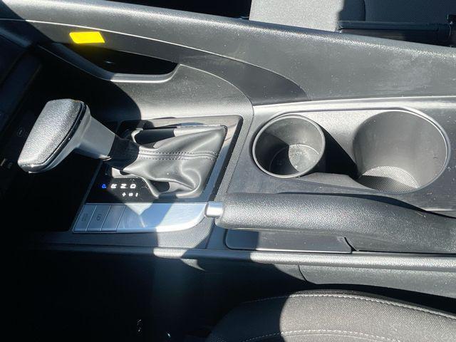 2024 Hyundai Elantra - $20,995