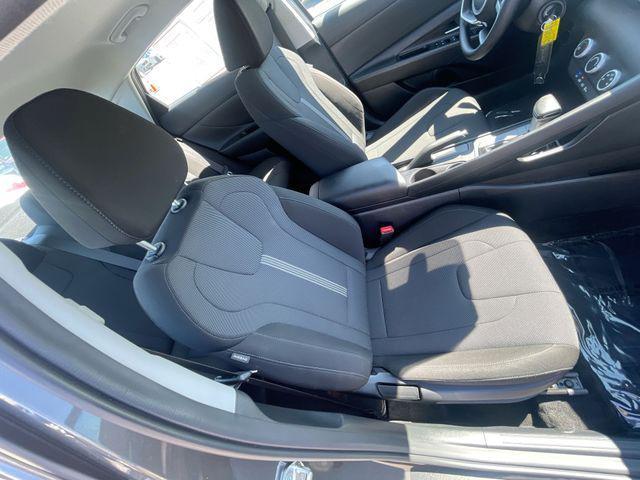 2024 Hyundai Elantra - $20,995