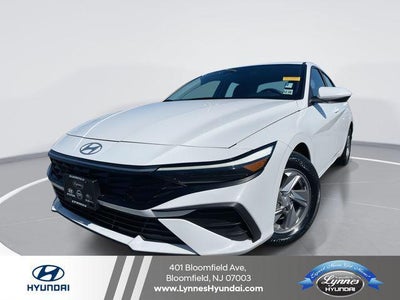 Photo of a 2024 Hyundai Elantra SE 4DR Sedan for sale