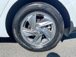 2024 Elantra Thumbnail 19