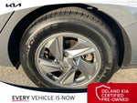 2024 Elantra Thumbnail 15