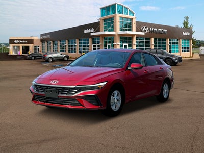 2025 Hyundai Elantra SE 4DR Sedan