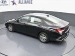 2025 Elantra Thumbnail 37