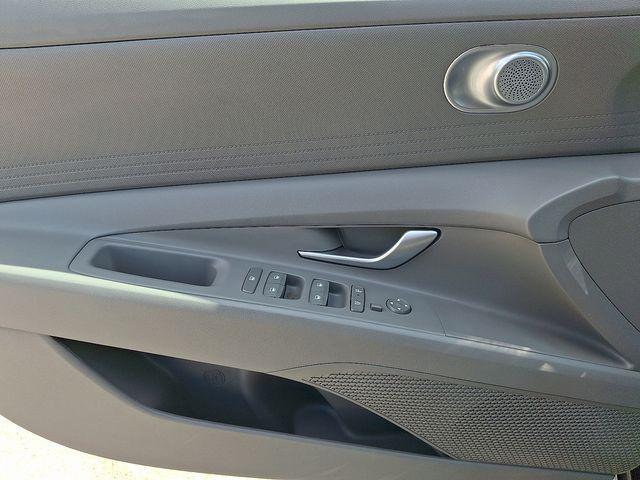 2026 Hyundai Elantra - $22,700