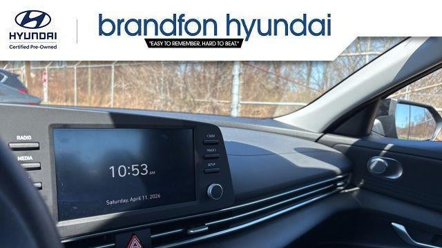 2026 Hyundai ELANTRA SE