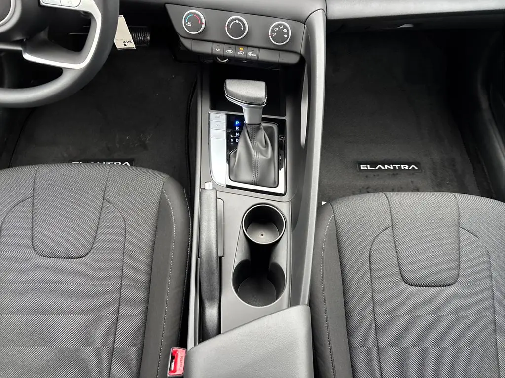 2026 Hyundai Elantra - $22,565