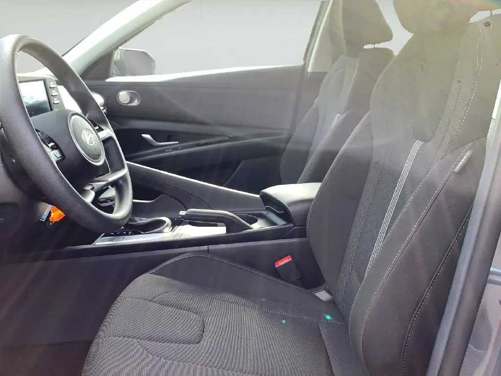 2026 Hyundai Elantra - $21,361