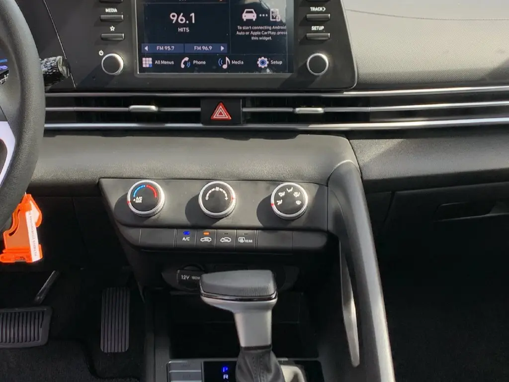 2026 Hyundai Elantra - $21,361