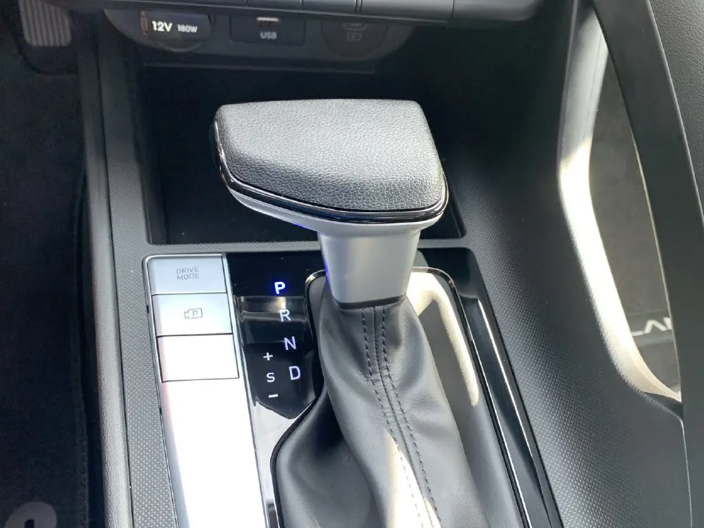 2026 Hyundai Elantra - $21,361