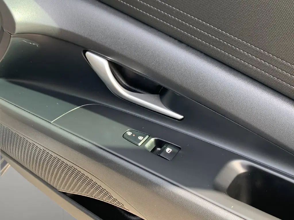 2026 Hyundai Elantra - $21,361