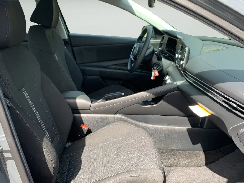 2026 Hyundai Elantra - $21,361